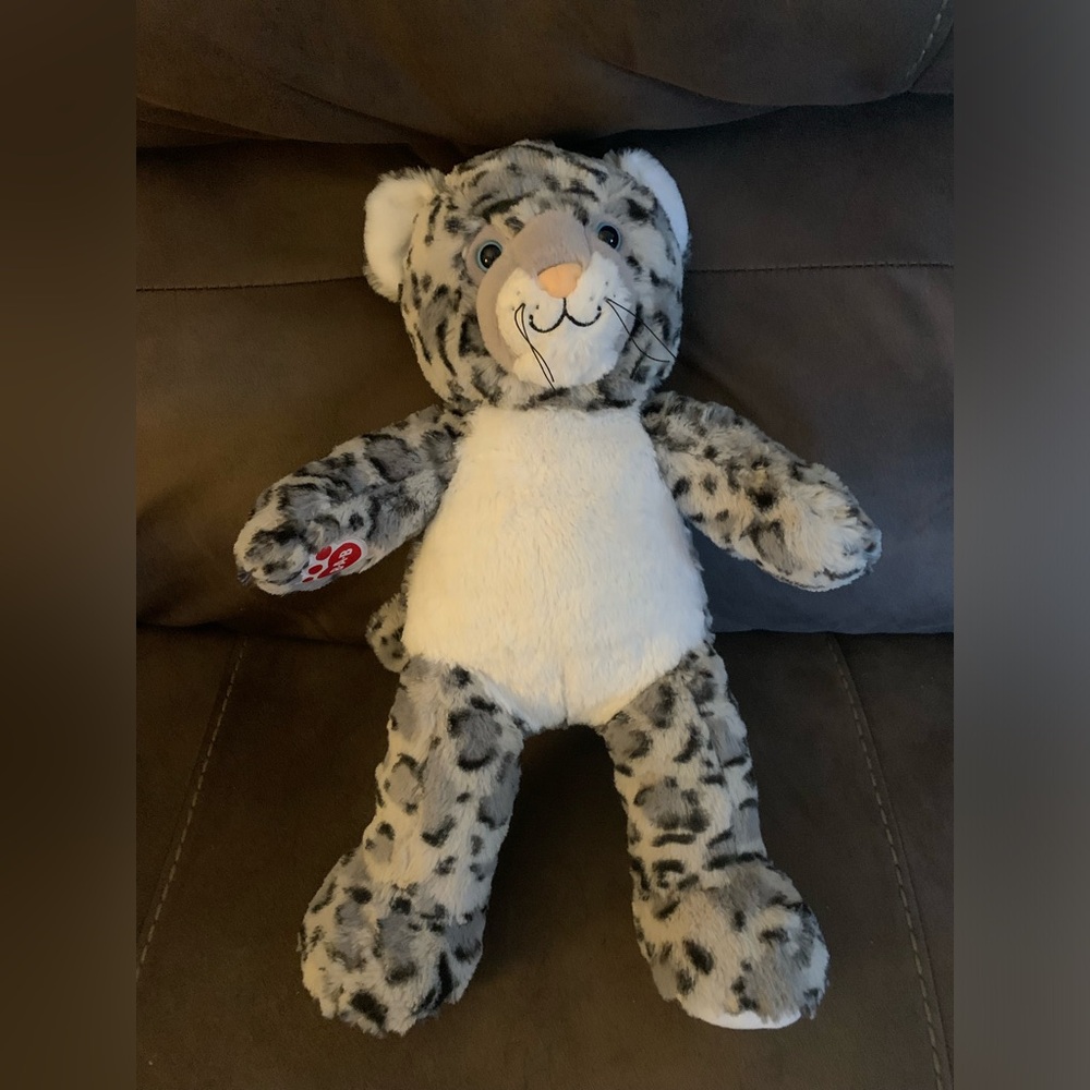 Snow leopard plush by Build-a-Bear!